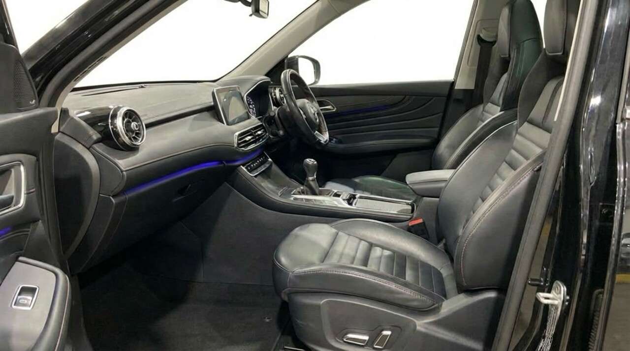 2021 MG MG HS 2021 MG MG HS