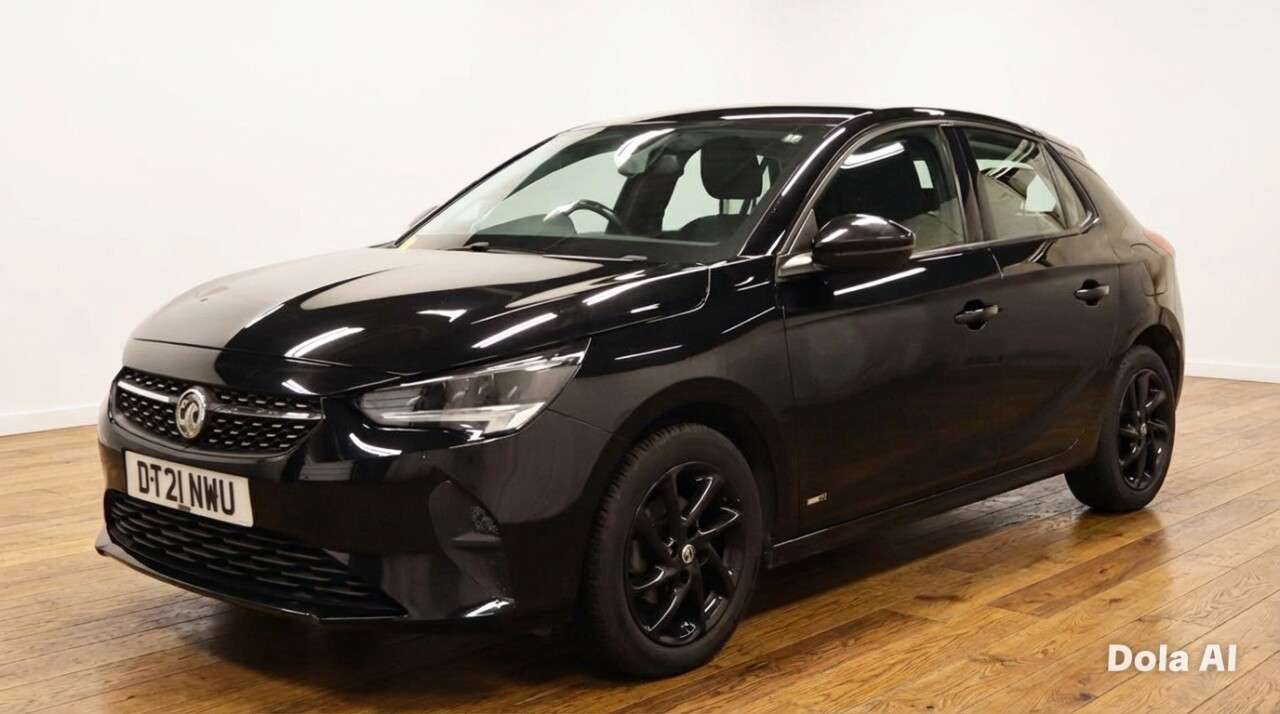 A 2021 VAUXHALL CORSA 1.2 SE Premium Hatchback 5dr Petrol Manual Euro 6 (75 ps) A 2021 VAUXHALL CORSA 1.2 SE Premium Hatchback 5dr Petrol Manual Euro 6 (75 ps)