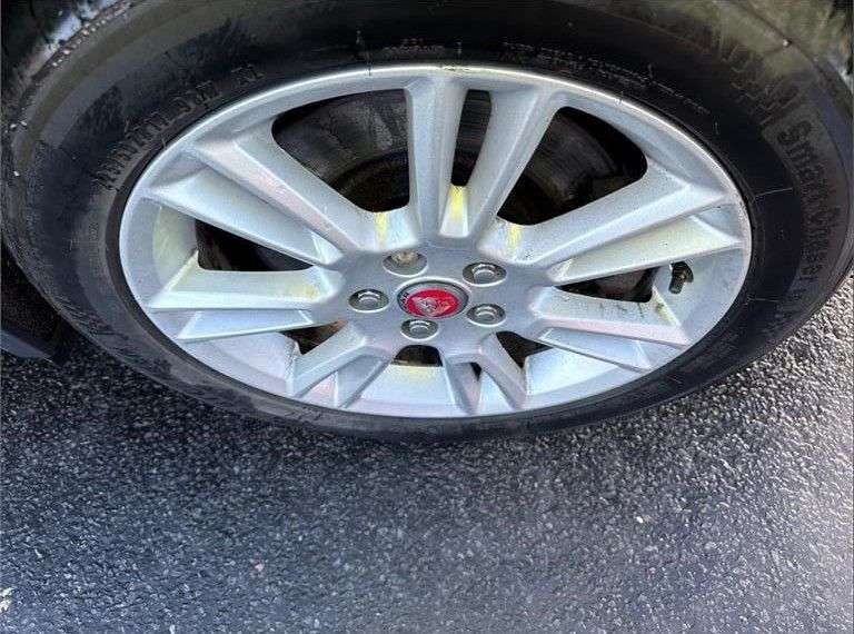 2017 JAGUAR XE 2017 JAGUAR XE