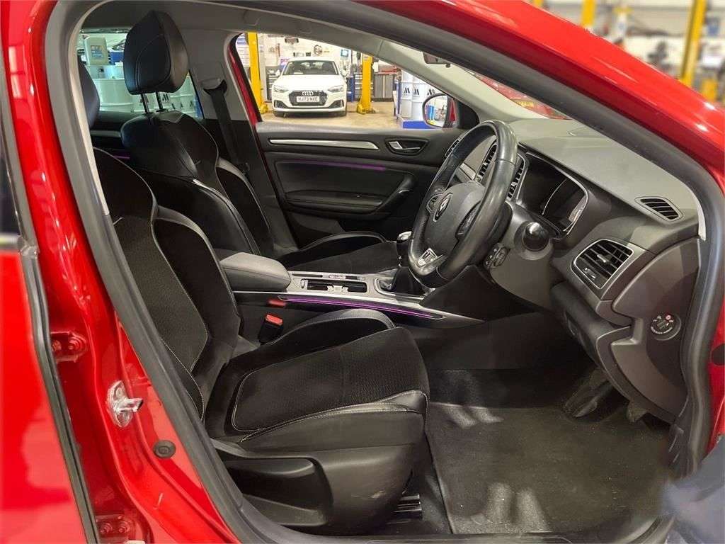 2016 RENAULT MEGANE 2016 RENAULT MEGANE