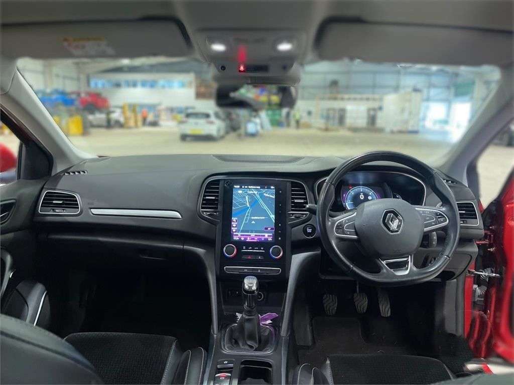 A 2016 RENAULT MEGANE 1.5 dCi Dynamique S Nav Hatchback 5dr Diesel Manual Euro 6 (s/s) (110 ps) A 2016 RENAULT MEGANE 1.5 dCi Dynamique S Nav Hatchback 5dr Diesel Manual Euro 6 (s/s) (110 ps)