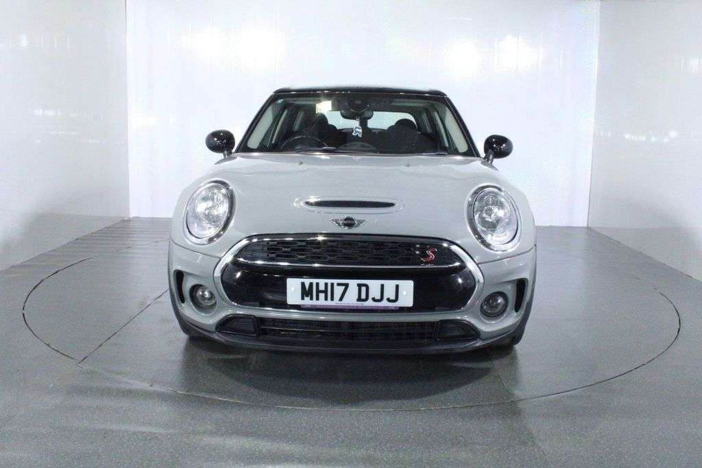 2017 MINI CLUBMAN 2017 MINI CLUBMAN