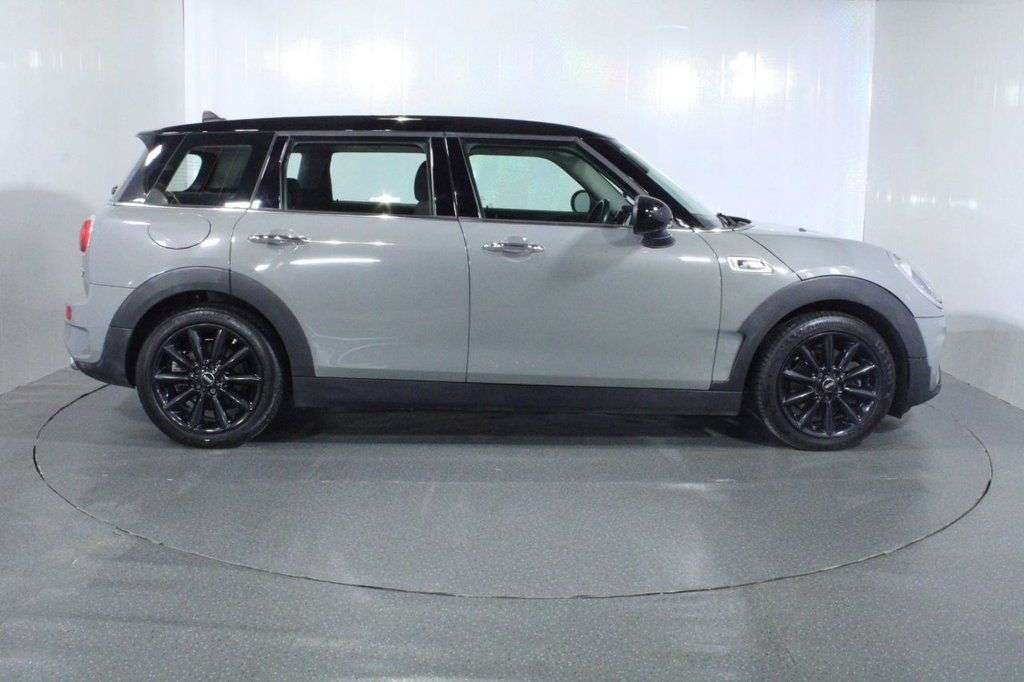 A 2017 MINI CLUBMAN 2.0 Cooper SD Estate 6dr Diesel Manual Euro 6 (s/s) (190 ps) A 2017 MINI CLUBMAN 2.0 Cooper SD Estate 6dr Diesel Manual Euro 6 (s/s) (190 ps)