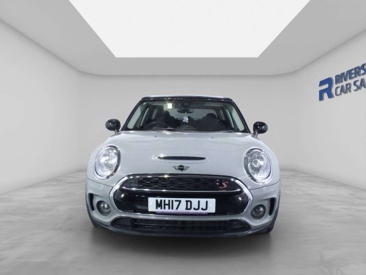 2017 MINI CLUBMAN 2017 MINI CLUBMAN