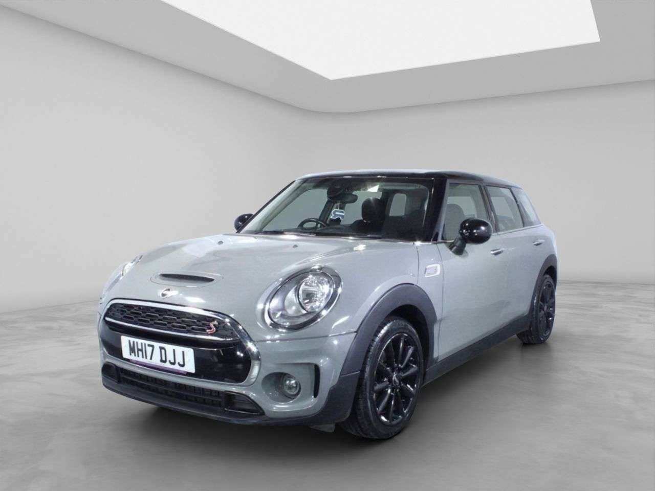 2017 MINI CLUBMAN 2017 MINI CLUBMAN