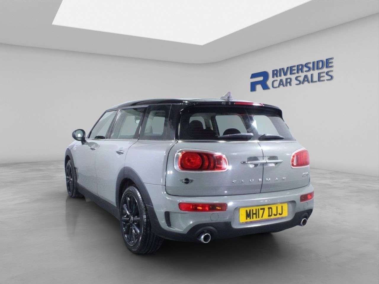 2017 MINI CLUBMAN 2017 MINI CLUBMAN