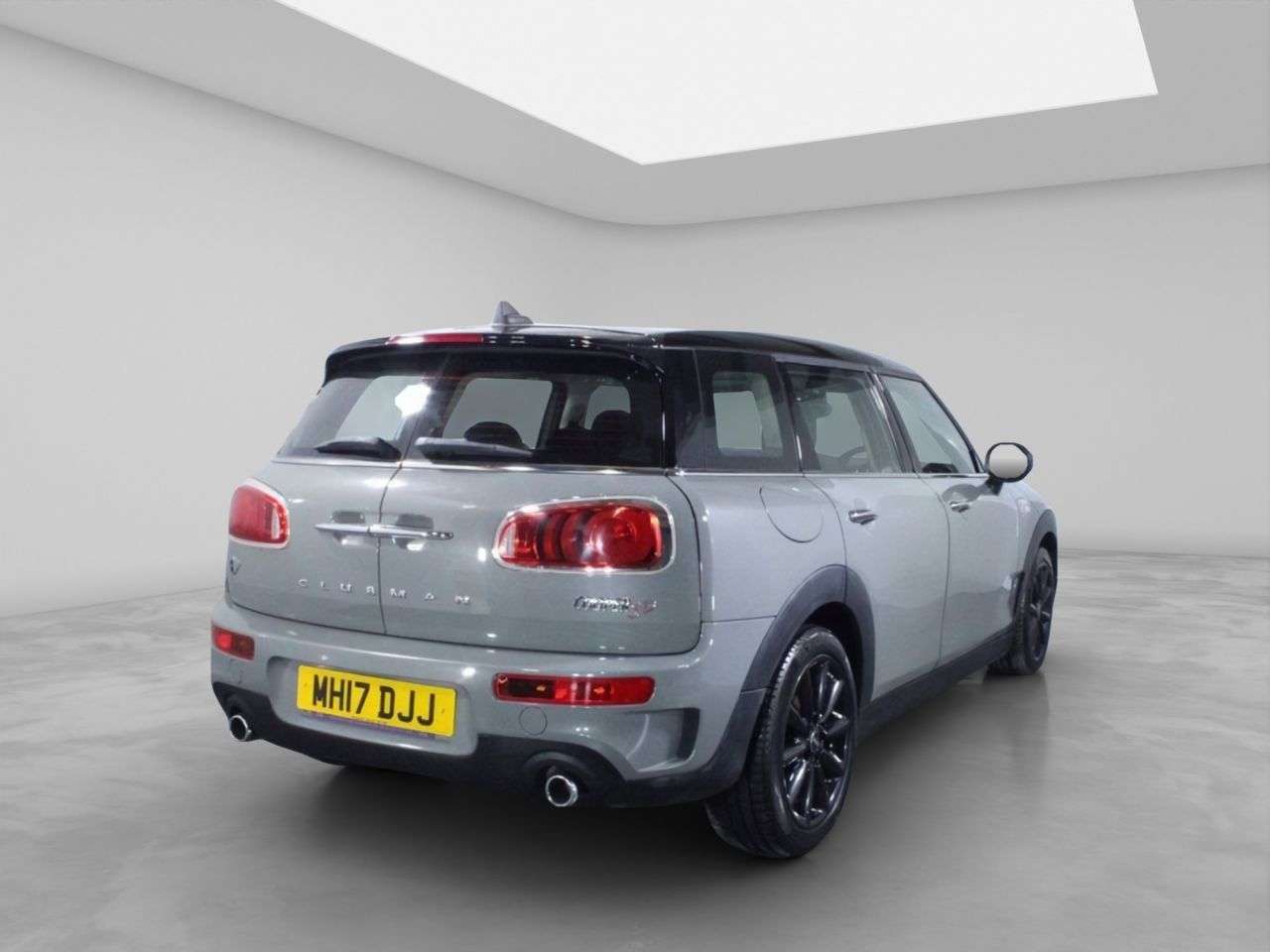2017 MINI CLUBMAN 2017 MINI CLUBMAN