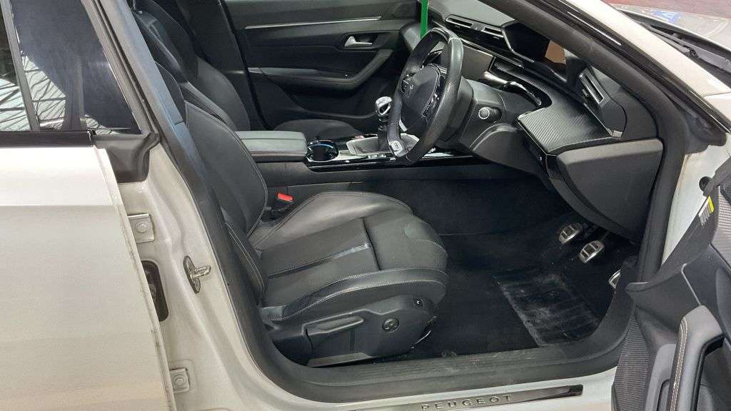 A 2019 PEUGEOT 508 1.5 BlueHDi GT Line Fastback 5dr Diesel Manual Euro 6 (s/s) (130 ps) A 2019 PEUGEOT 508 1.5 BlueHDi GT Line Fastback 5dr Diesel Manual Euro 6 (s/s) (130 ps)