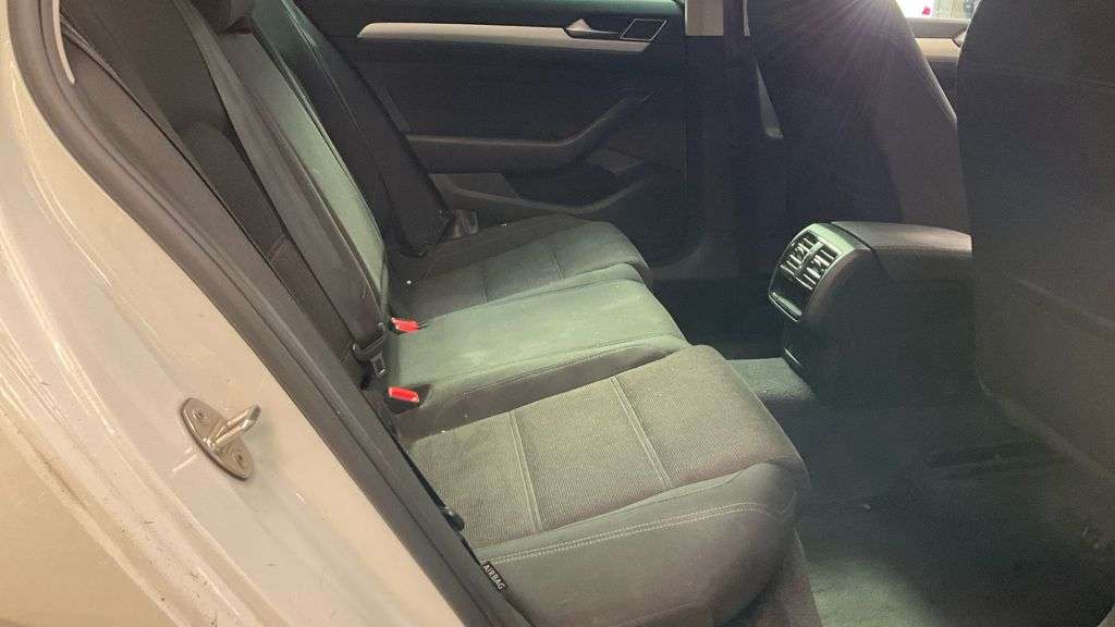 2016 VOLKSWAGEN PASSAT 2016 VOLKSWAGEN PASSAT