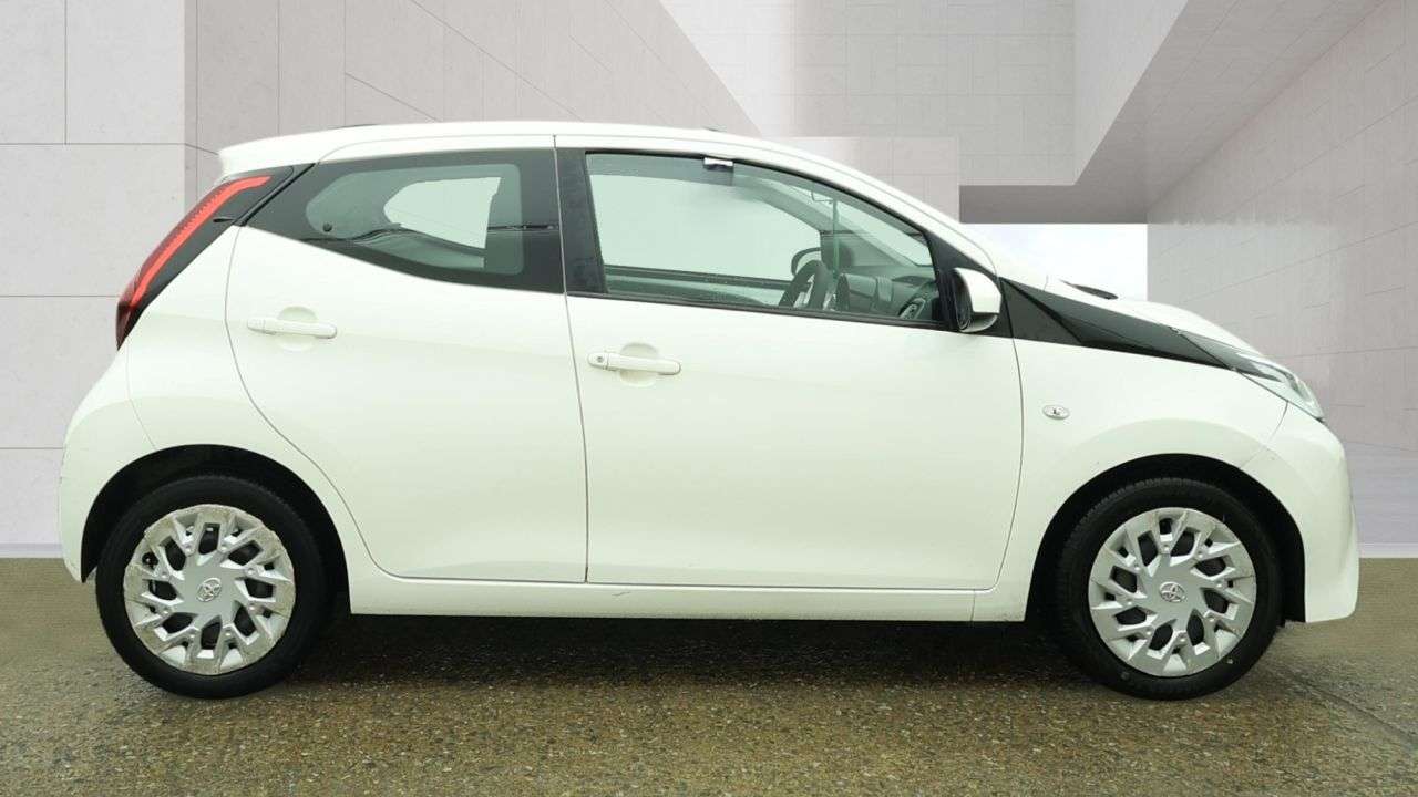 2019 TOYOTA AYGO 2019 TOYOTA AYGO