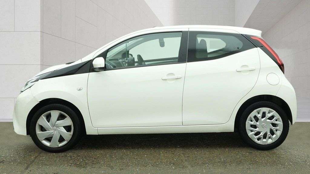 2019 TOYOTA AYGO 2019 TOYOTA AYGO
