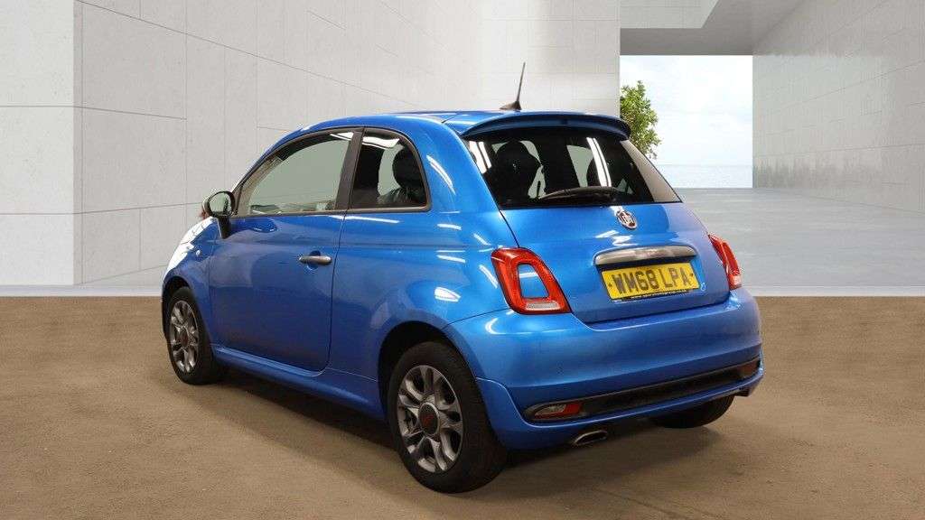A 2019 FIAT 500 S A 2019 FIAT 500 S