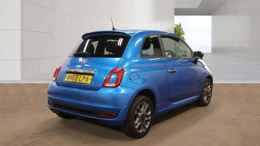 2019 FIAT 500 2019 FIAT 500