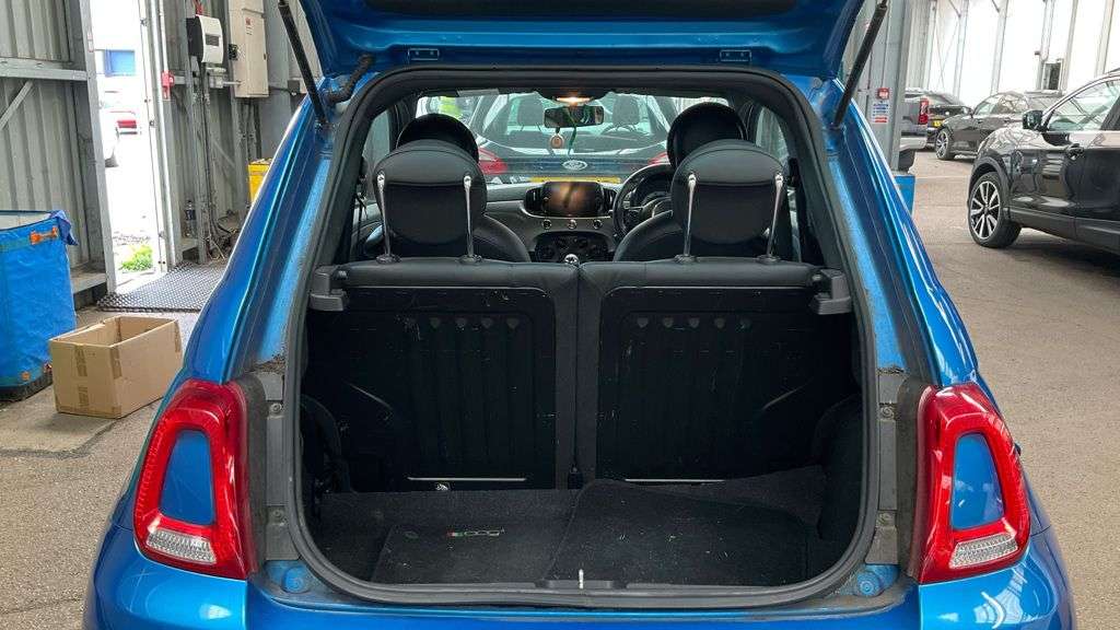 2019 FIAT 500 2019 FIAT 500