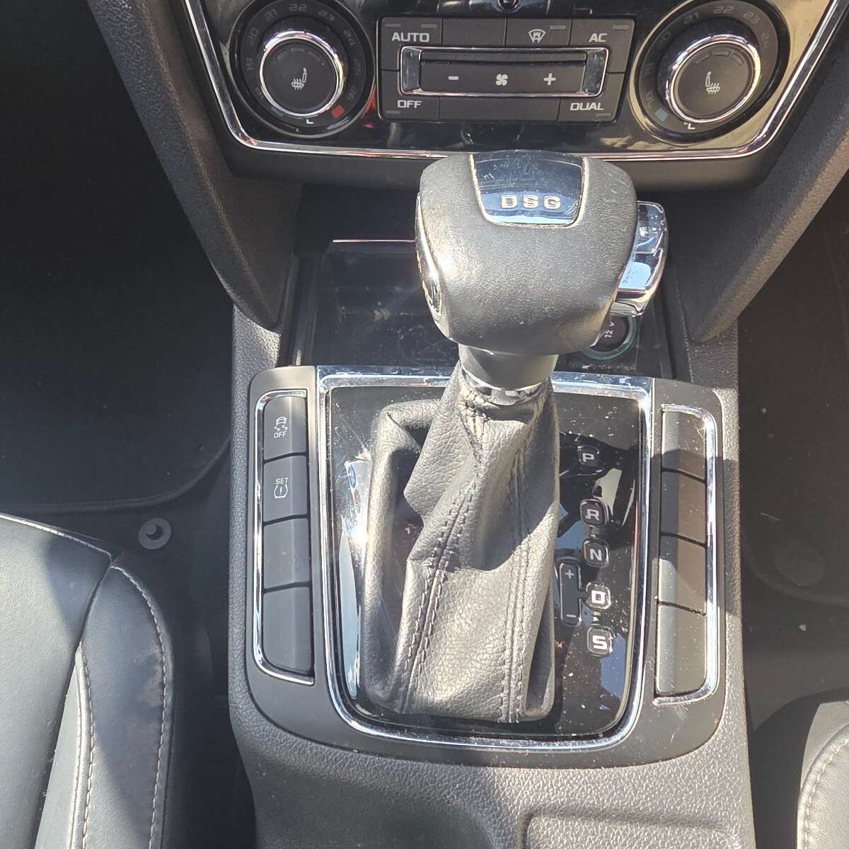 2010 SKODA SUPERB 2010 SKODA SUPERB