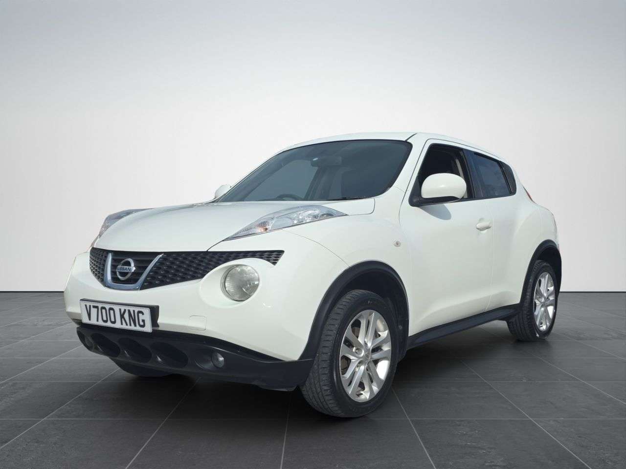 A 2012 NISSAN JUKE 1.6 Acenta Premium SUV 5dr Petrol Manual Euro 5 (s/s) (117 ps) A 2012 NISSAN JUKE 1.6 Acenta Premium SUV 5dr Petrol Manual Euro 5 (s/s) (117 ps)