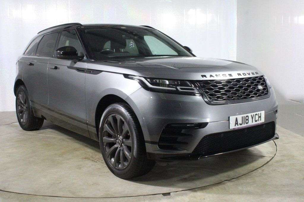 A 2018 LAND ROVER RANGE ROVER VELAR 2.0 D240 R-Dynamic S SUV 5dr Diesel Auto 4WD Euro 6 (s/s) (240 ps) A 2018 LAND ROVER RANGE ROVER VELAR 2.0 D240 R-Dynamic S SUV 5dr Diesel Auto 4WD Euro 6 (s/s) (240 ps)