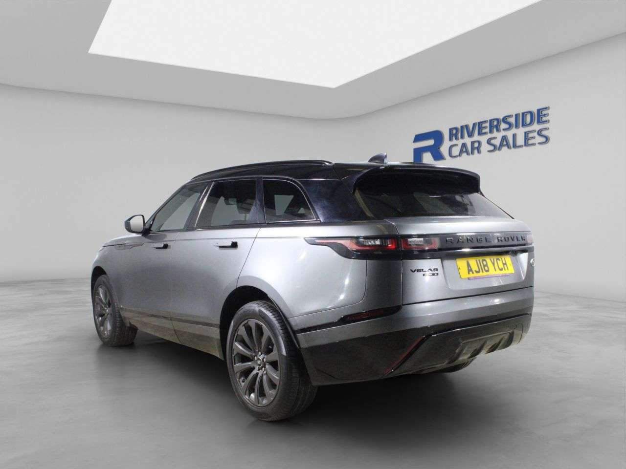 2018 LAND ROVER RANGE ROVER VELAR 2018 LAND ROVER RANGE ROVER VELAR