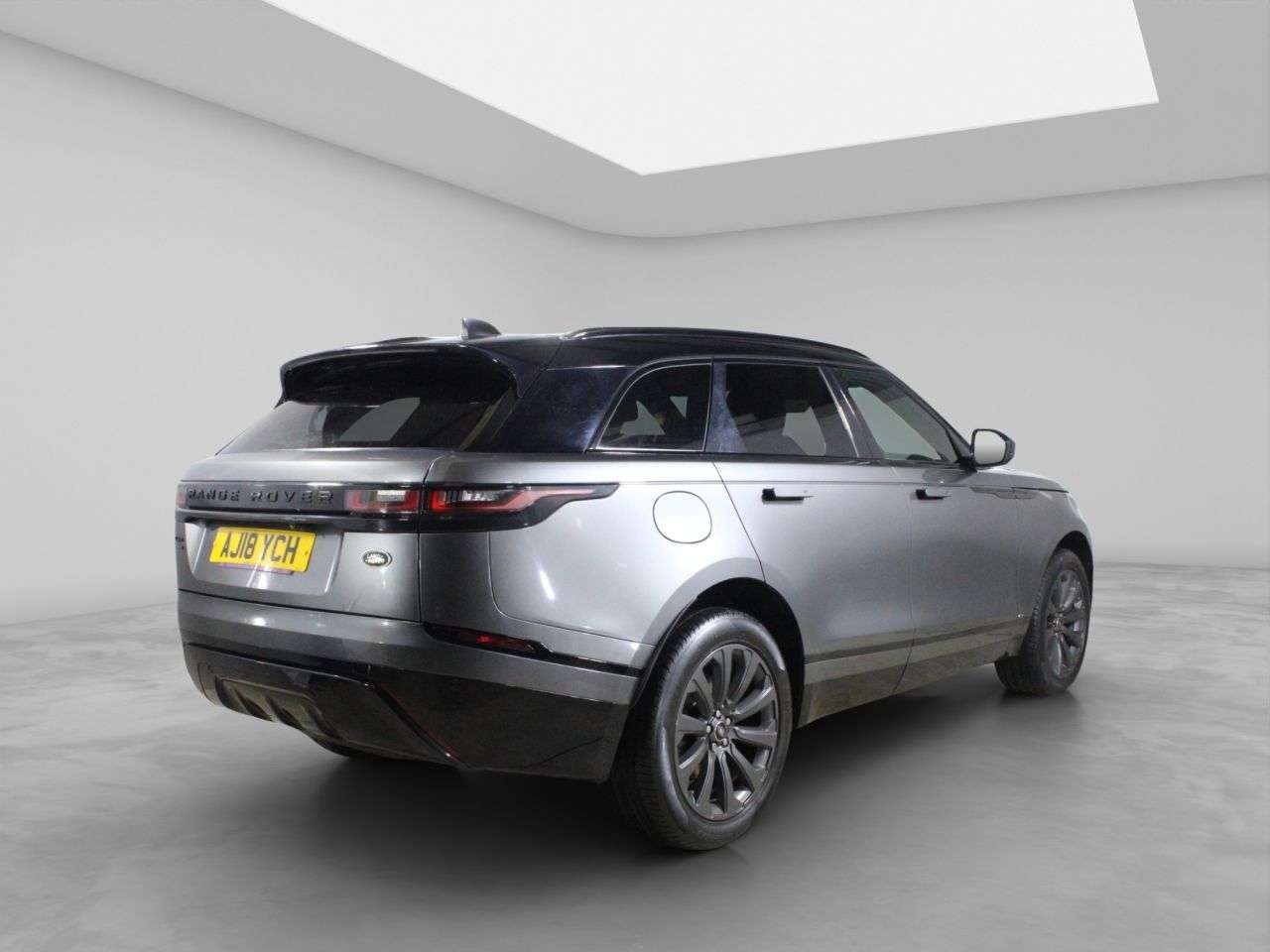 2018 LAND ROVER RANGE ROVER VELAR 2018 LAND ROVER RANGE ROVER VELAR
