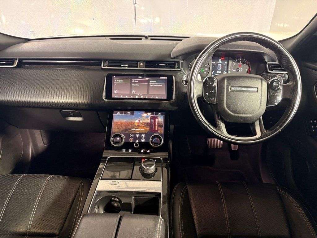 A 2018 LAND ROVER RANGE ROVER VELAR 2.0 D240 R-Dynamic S SUV 5dr Diesel Auto 4WD Euro 6 (s/s) (240 ps) Timing C A 2018 LAND ROVER RANGE ROVER VELAR 2.0 D240 R-Dynamic S SUV 5dr Diesel Auto 4WD Euro 6 (s/s) (240 ps) Timing C