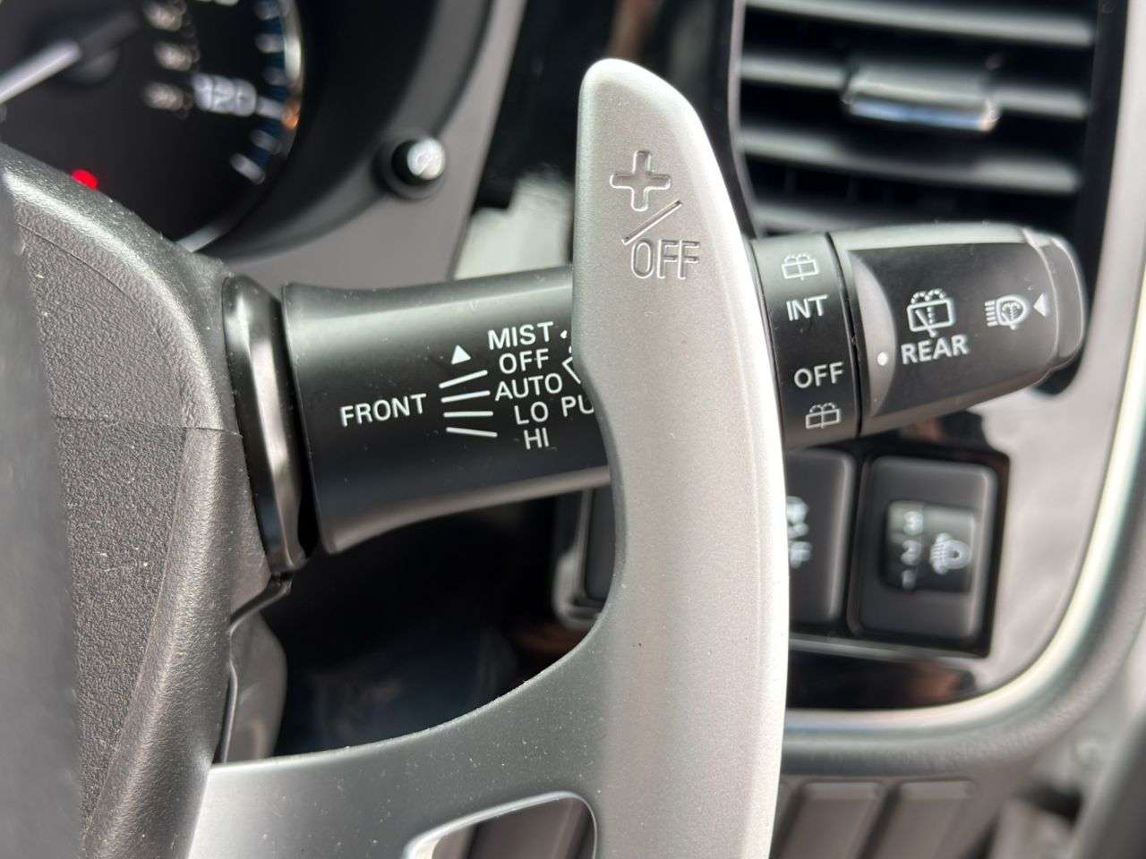 2020 MITSUBISHI OUTLANDER 2020 MITSUBISHI OUTLANDER