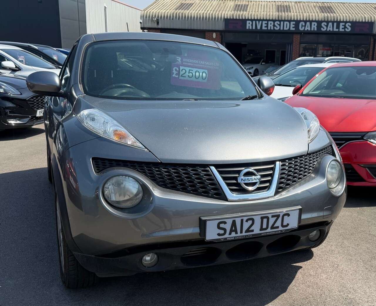 A 2012 NISSAN JUKE 1.5 dCi 8v Acenta Premium SUV 5dr Diesel Manual Euro 5 (110 ps) Cambelt & W A 2012 NISSAN JUKE 1.5 dCi 8v Acenta Premium SUV 5dr Diesel Manual Euro 5 (110 ps) Cambelt & W
