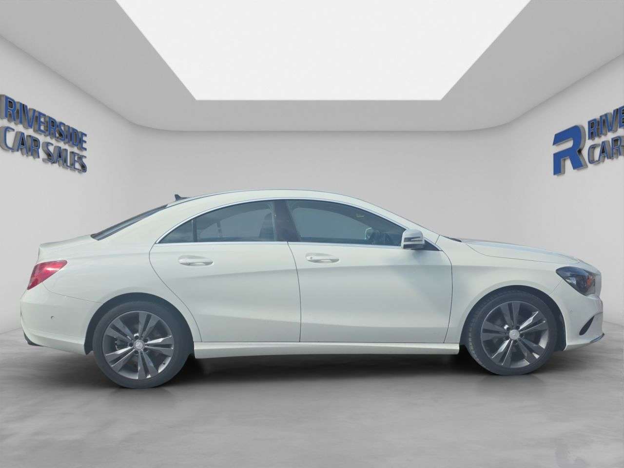 A 2017 MERCEDES-BENZ CLA 1.6 CLA180 Sport Coupe 4dr Petrol Manual Euro 6 (s/s) (122 ps) A 2017 MERCEDES-BENZ CLA 1.6 CLA180 Sport Coupe 4dr Petrol Manual Euro 6 (s/s) (122 ps)