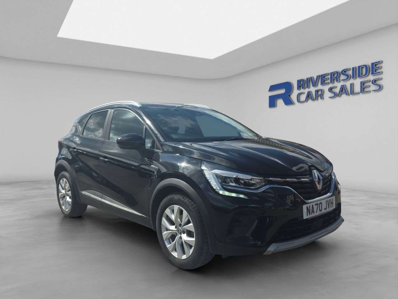 A 2020 RENAULT CAPTUR 1.3 TCe Iconic SUV 5dr Petrol EDC Euro 6 (s/s) (130 ps) FINANCE FROM 8.9% A A 2020 RENAULT CAPTUR 1.3 TCe Iconic SUV 5dr Petrol EDC Euro 6 (s/s) (130 ps) FINANCE FROM 8.9% A