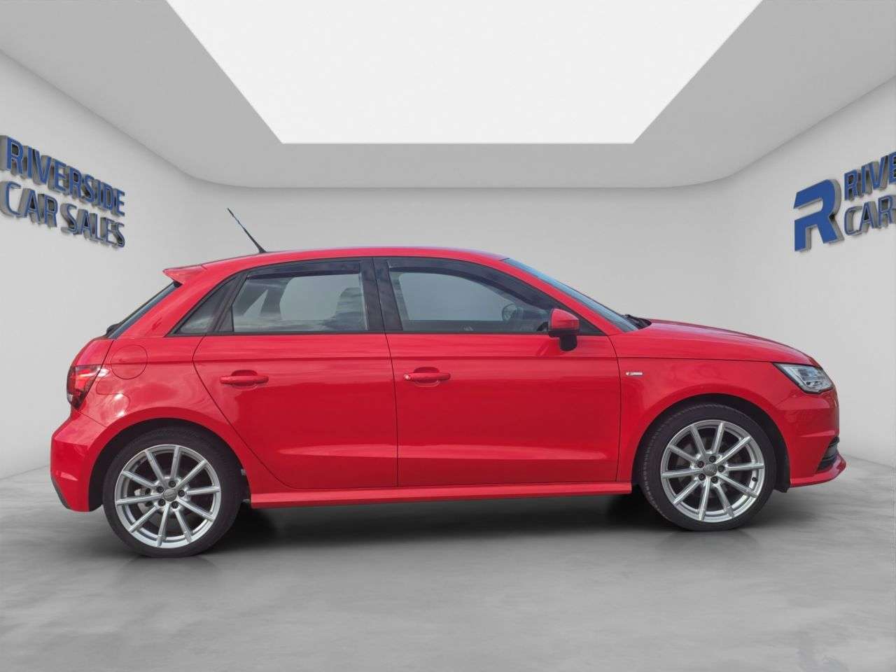 A 2015 AUDI A1 1.4 TFSI CoD S line Sportback 5dr Petrol Manual Euro 6 (s/s) (150 ps) A 2015 AUDI A1 1.4 TFSI CoD S line Sportback 5dr Petrol Manual Euro 6 (s/s) (150 ps)