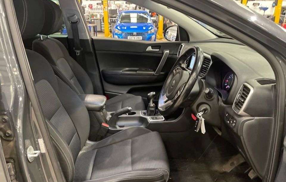 2018 KIA SPORTAGE 2018 KIA SPORTAGE