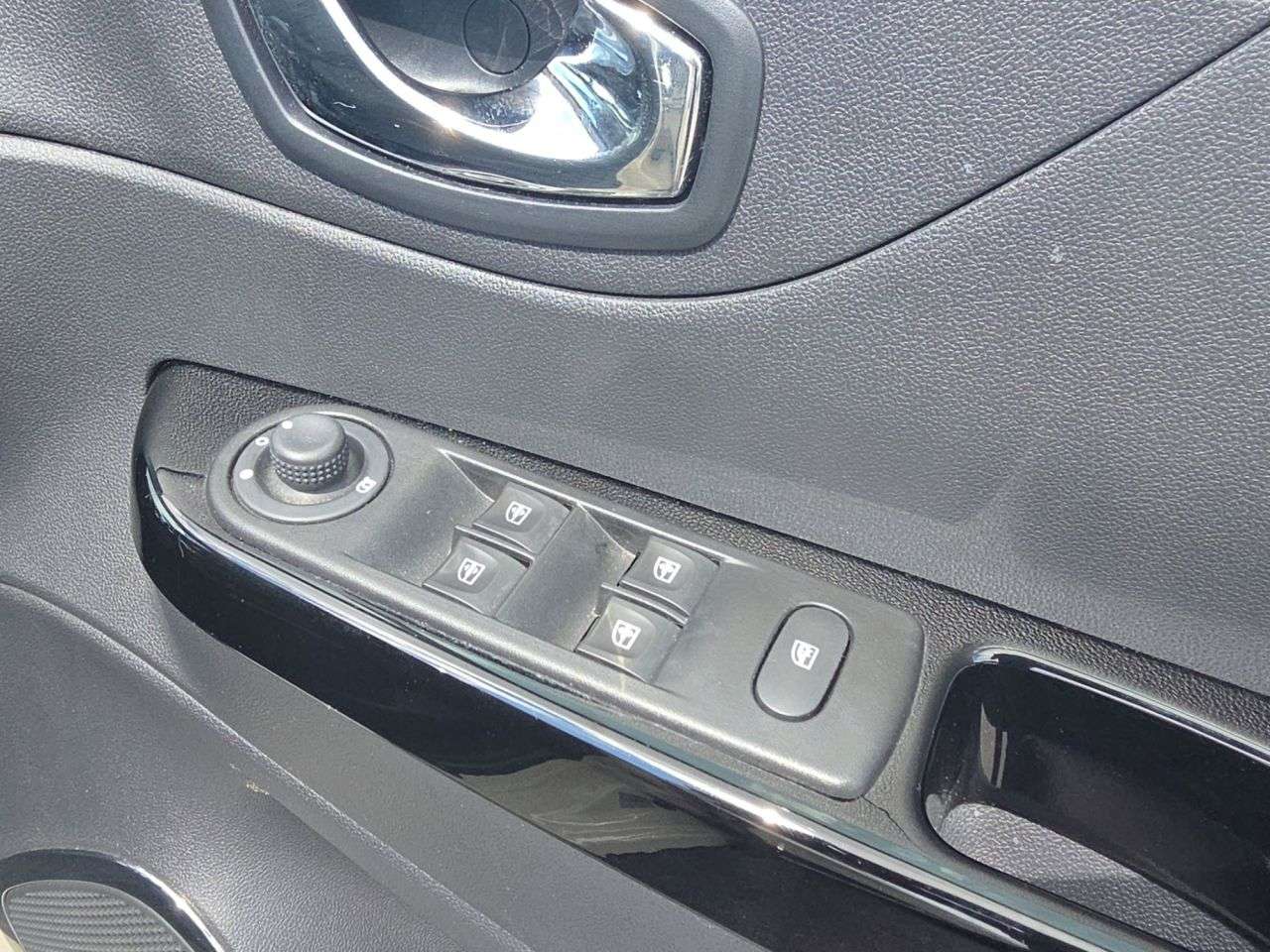 2016 RENAULT CAPTUR 2016 RENAULT CAPTUR
