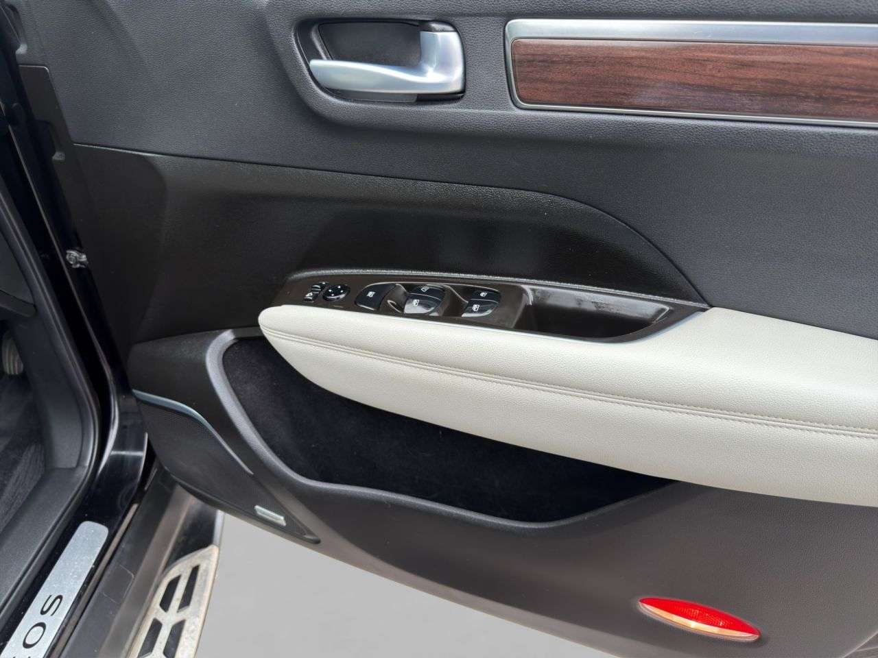2017 RENAULT KOLEOS 2017 RENAULT KOLEOS