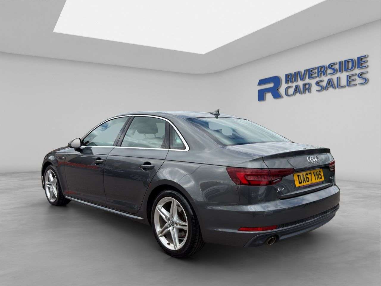 2017 AUDI A4 2017 AUDI A4