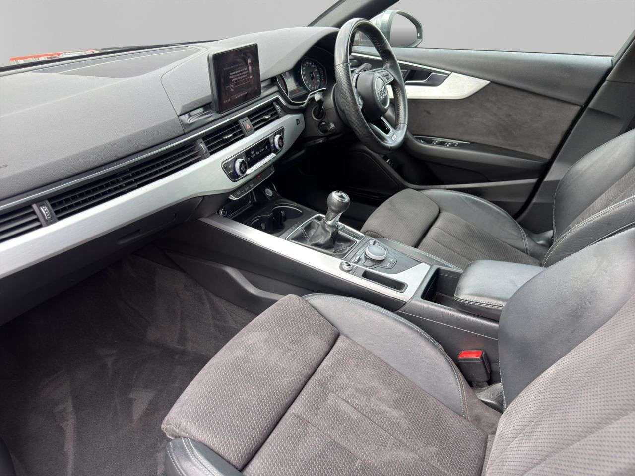 2017 AUDI A4 2017 AUDI A4