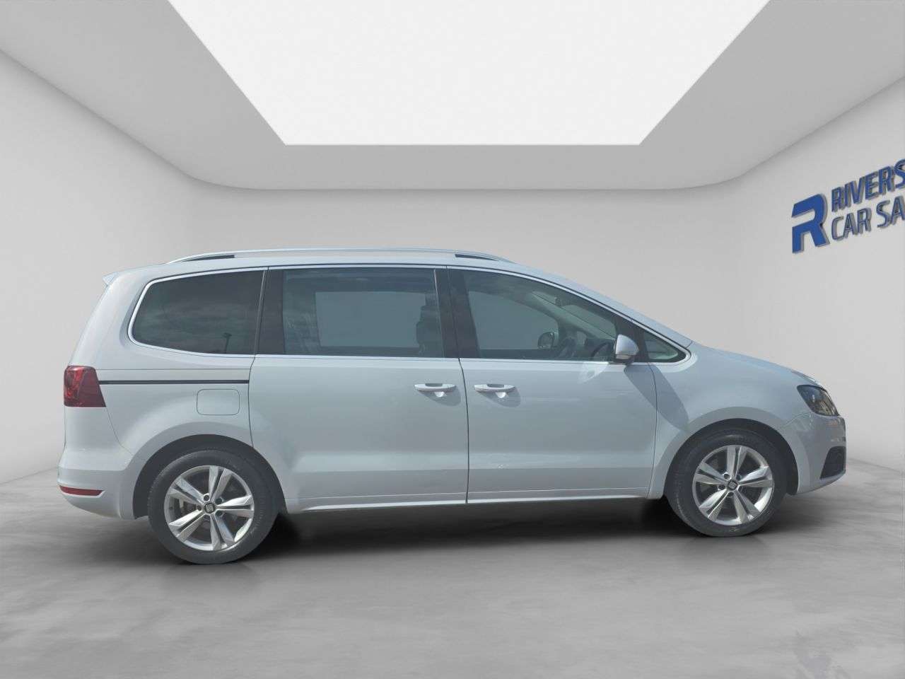 A 2019 SEAT ALHAMBRA 2.0 TDI XCELLENCE MPV 5dr Diesel DSG Euro 6 (s/s) (150 ps) 2 Services A 2019 SEAT ALHAMBRA 2.0 TDI XCELLENCE MPV 5dr Diesel DSG Euro 6 (s/s) (150 ps) 2 Services
