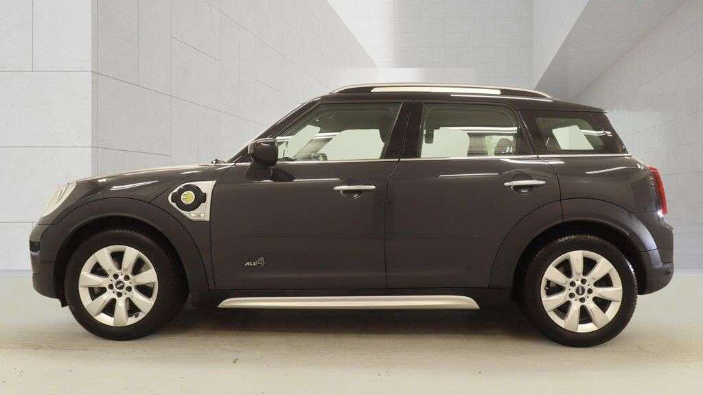 2021 MINI COUNTRYMAN 2021 MINI COUNTRYMAN