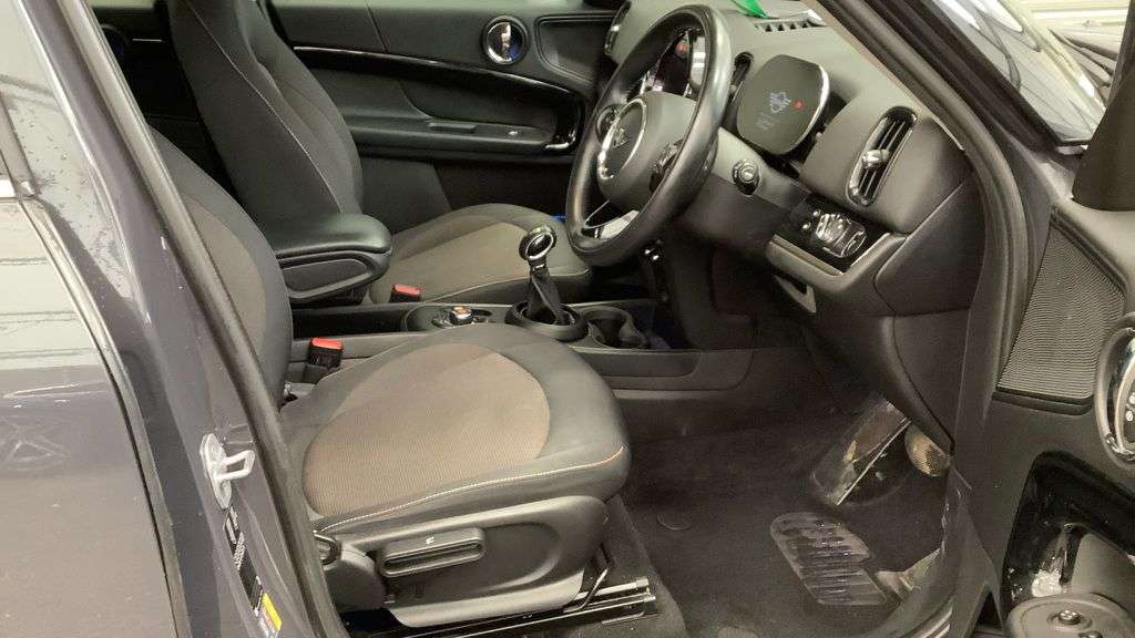 2021 MINI COUNTRYMAN 2021 MINI COUNTRYMAN