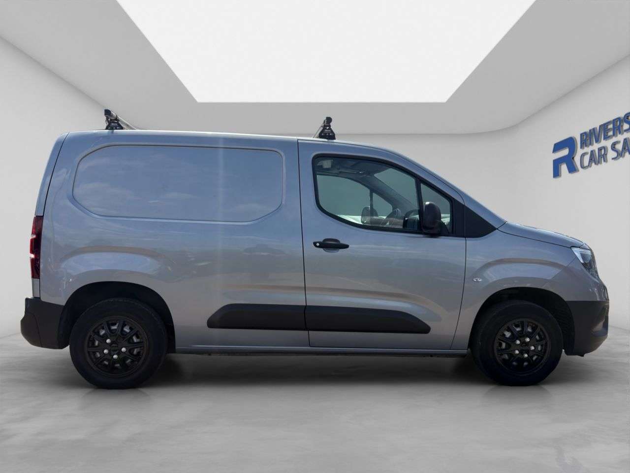 A 2020 VAUXHALL COMBO 1.6 Turbo D 2000 Edition Panel Van 4dr Diesel Manual L1 H1 Euro 6 (s/s) (10 A 2020 VAUXHALL COMBO 1.6 Turbo D 2000 Edition Panel Van 4dr Diesel Manual L1 H1 Euro 6 (s/s) (10