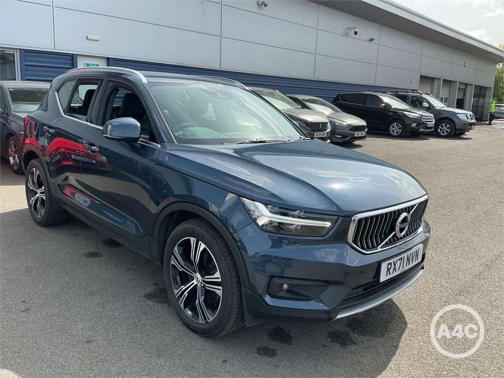 A 2021 VOLVO XC40 1.5h T5 Twin Engine Recharge 10.7kWh Inscription Pro SUV 5dr Petrol Plug-in A 2021 VOLVO XC40 1.5h T5 Twin Engine Recharge 10.7kWh Inscription Pro SUV 5dr Petrol Plug-in