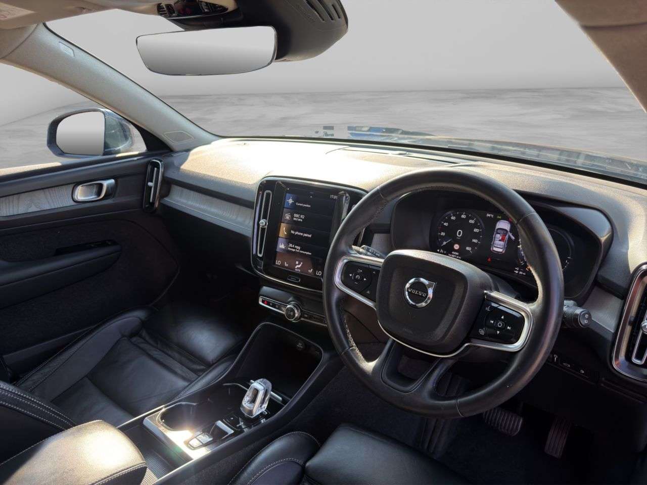 2021 VOLVO XC40 2021 VOLVO XC40