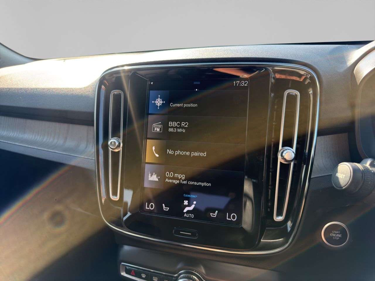 2021 VOLVO XC40 2021 VOLVO XC40