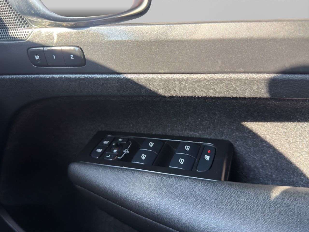 2021 VOLVO XC40 2021 VOLVO XC40