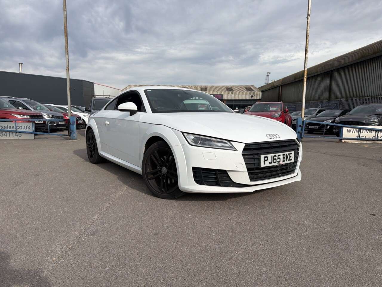 A 2016 AUDI TT 2.0 TDI ultra Sport Coupe 3dr Diesel Manual Euro 6 (s/s) (184 ps) A 2016 AUDI TT 2.0 TDI ultra Sport Coupe 3dr Diesel Manual Euro 6 (s/s) (184 ps)