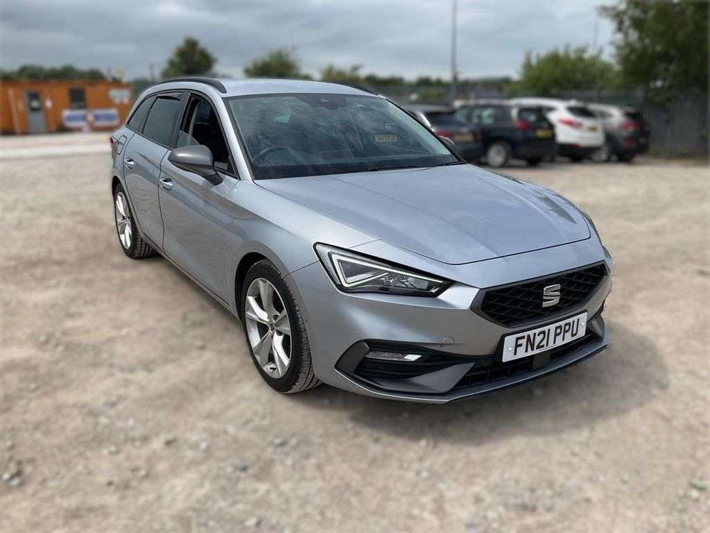 A 2021 SEAT LEON 1.5 TSI EVO FR Estate 5dr Petrol Manual Euro 6 (s/s) (130 ps) A 2021 SEAT LEON 1.5 TSI EVO FR Estate 5dr Petrol Manual Euro 6 (s/s) (130 ps)