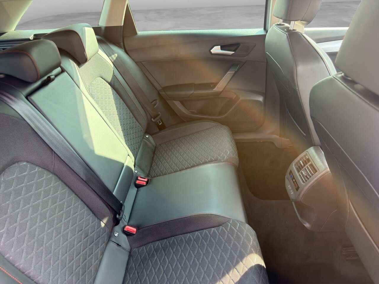 2021 SEAT LEON 2021 SEAT LEON