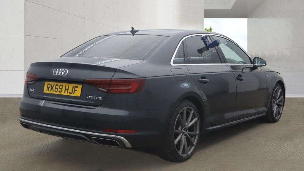 2019 AUDI A4 2019 AUDI A4