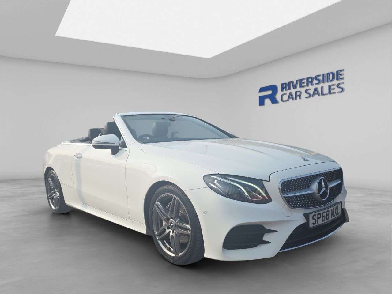 A 2018 MERCEDES-BENZ E CLASS 2.0 E220d AMG Line (Premium) Cabriolet 2dr Diesel G-Tronic+ Euro 6 (s/s) (1 A 2018 MERCEDES-BENZ E CLASS 2.0 E220d AMG Line (Premium) Cabriolet 2dr Diesel G-Tronic+ Euro 6 (s/s) (1