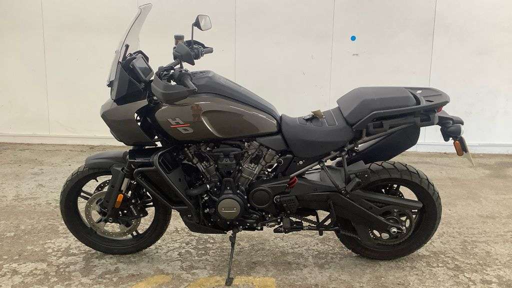 A 2022 HARLEY-DAVIDSON PAN AMERICA 1250 RA1250 Adventure Petrol Manual Euro 5 (152 ps) Finance From 8.9% APR A 2022 HARLEY-DAVIDSON PAN AMERICA 1250 RA1250 Adventure Petrol Manual Euro 5 (152 ps) Finance From 8.9% APR