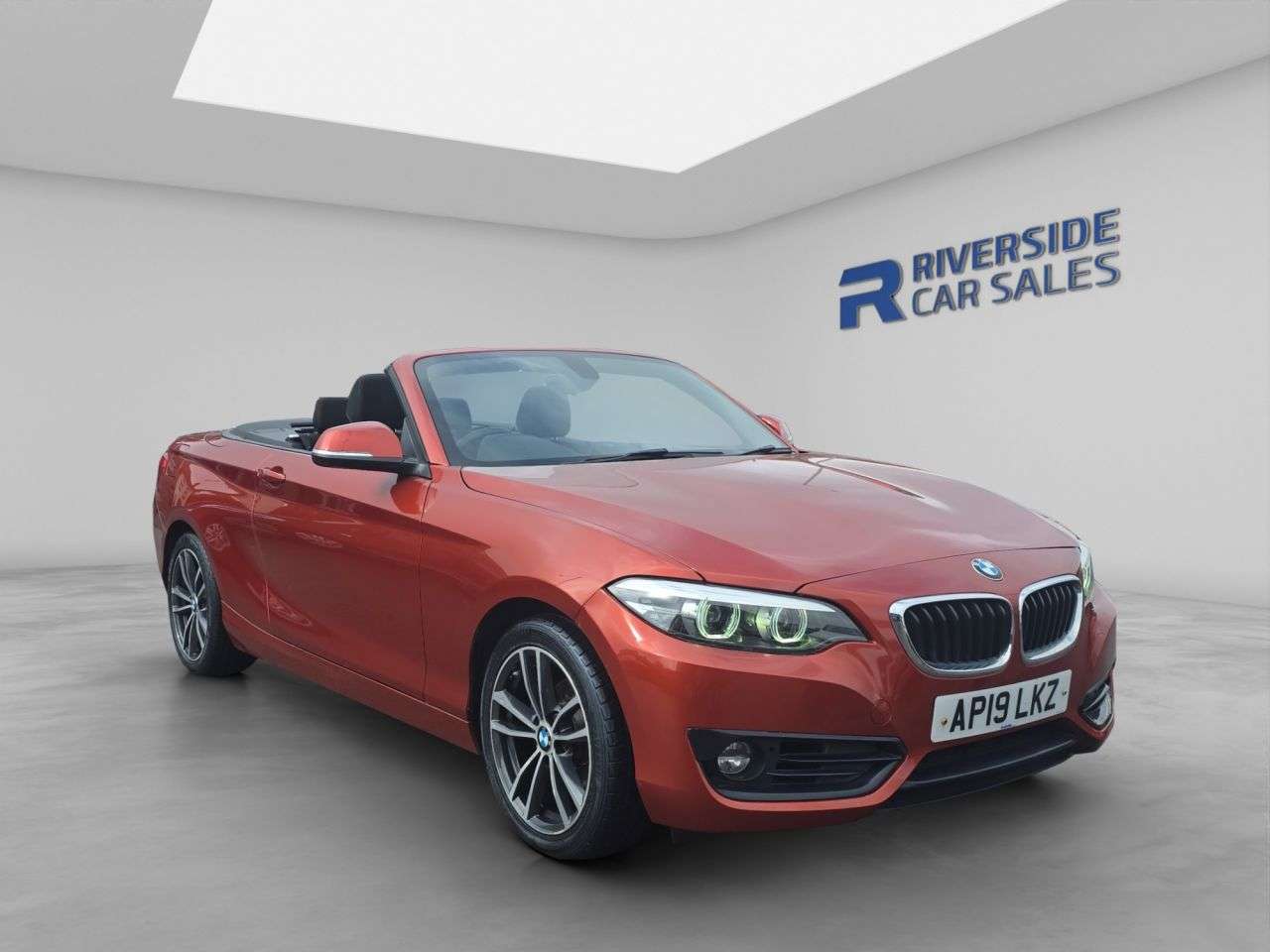 A 2019 BMW 2 SERIES 1.5 218i GPF Sport Convertible 2dr Petrol Manual Euro 6 (s/s) (136 ps) Fina A 2019 BMW 2 SERIES 1.5 218i GPF Sport Convertible 2dr Petrol Manual Euro 6 (s/s) (136 ps) Fina