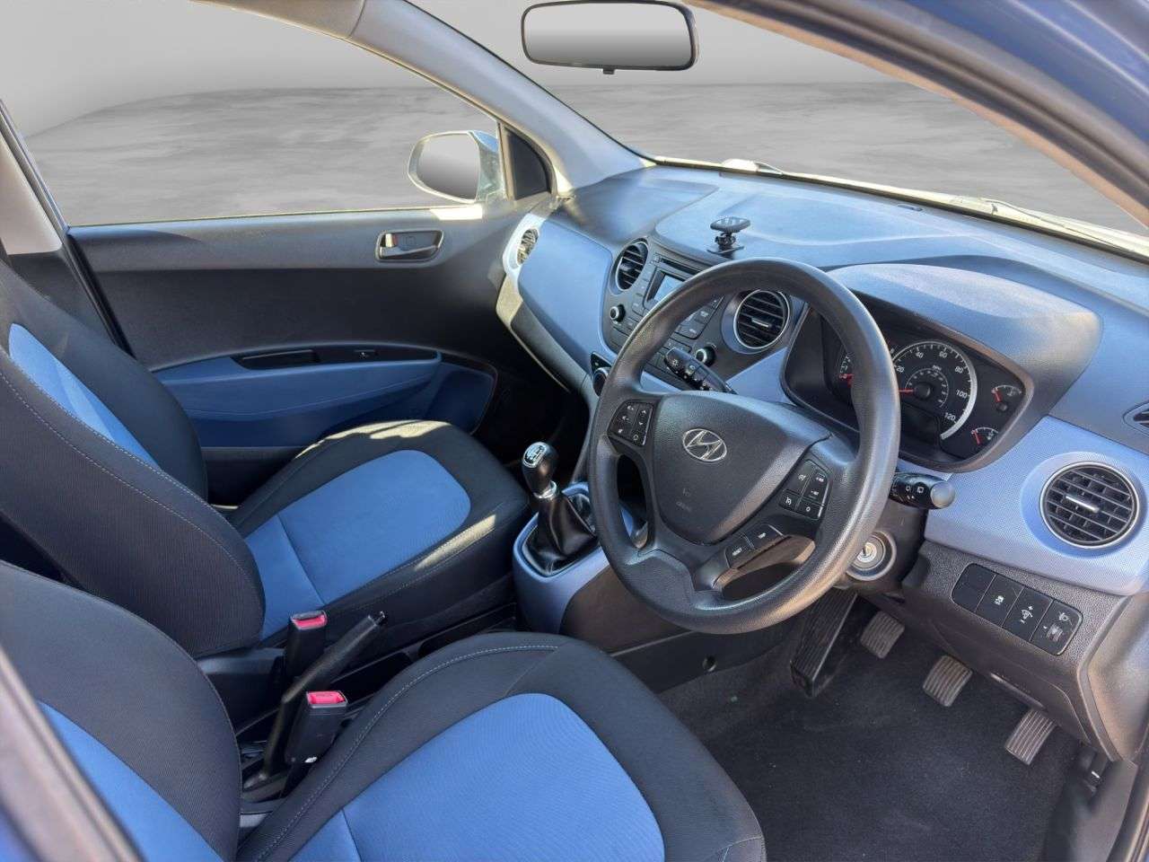 2017 HYUNDAI I10 2017 HYUNDAI I10